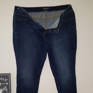 Maurices Plus (24 short) Button Up Jeggings